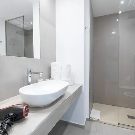 Antares And Гостьовий будинок 4*