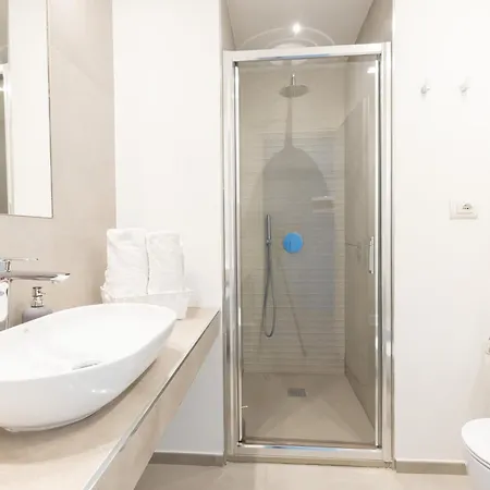 Antares And Pensión