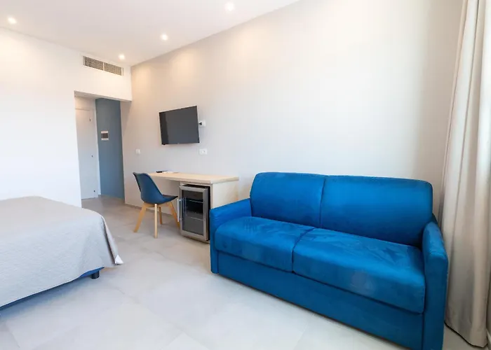 Antares And Affittacamere Olbia